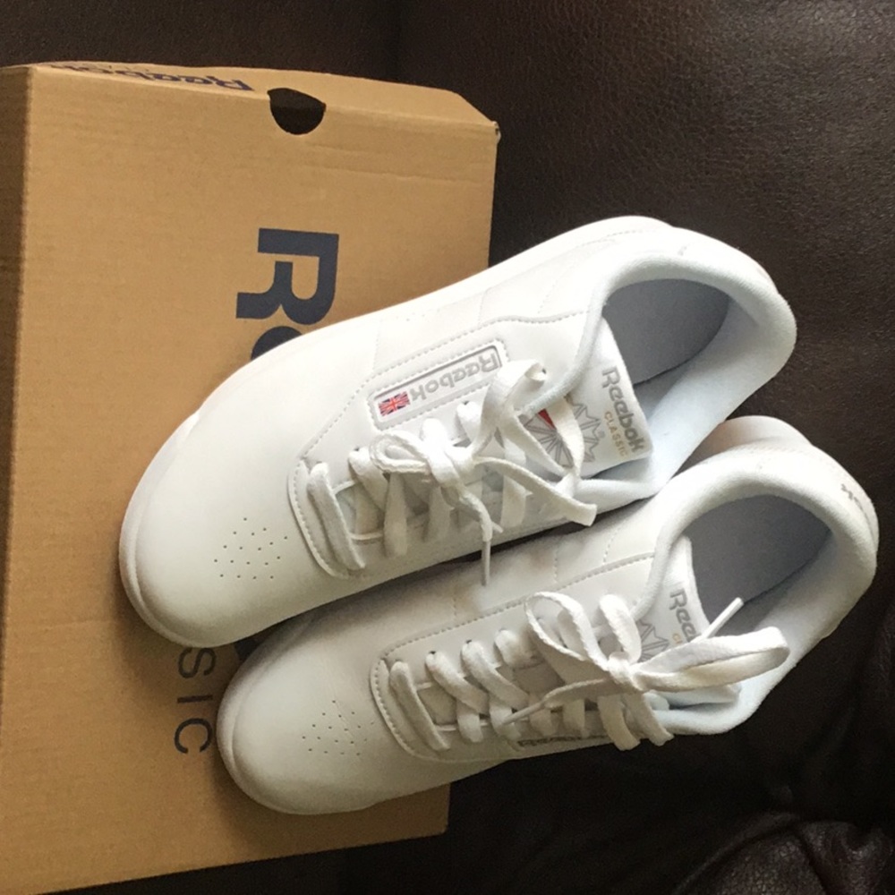 Reebok Classic S- 8 1/2